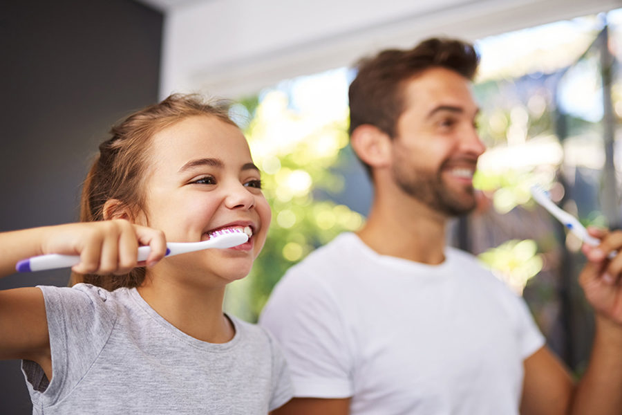 higiene bucal. Sabes con que te cepillas los dientes? Clinica dental Mar Tarazona en Valencia